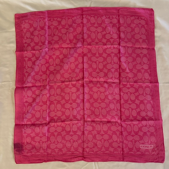 Authentic Coach Signature “C” scarf - Hot Pink - Picture 2 of 4